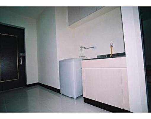 185巷**** - Image 2
