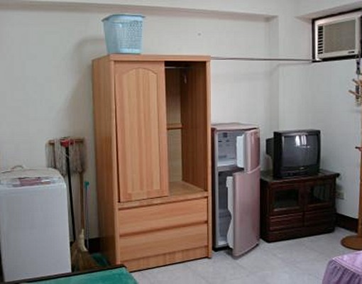 套房出租近省立南投醫院與漳興國小 - Image 1