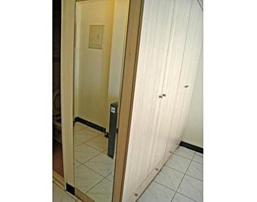 落地窗附獨立陽台,優質近興大獨套,可租補 - Image 7