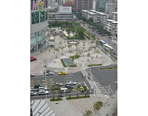 60秒捷運SOGO大遠百優質陽台大套房 - 591租屋網 - Image 3