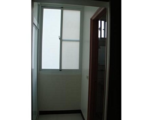 711旁(近南科) - Image 1