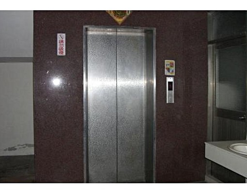 近五路財神爺後面 - 591租屋網 - Image 2