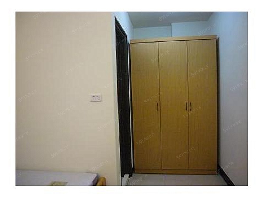 多功能收納衣櫥(附穿衣鏡)