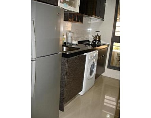 捷運市政府站*世界之心*中港路文心路口 - Image 5