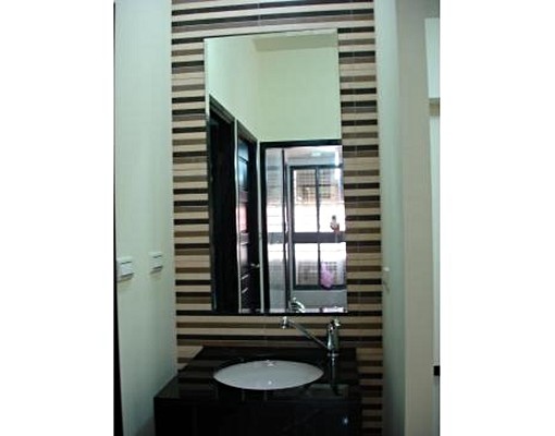 捷運市政府站*世界之心*中港路文心路口 - Image 9