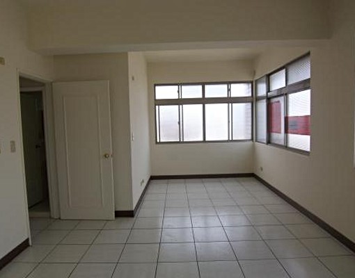 優質管理社區高層景觀住宅,附車位 - Image 5