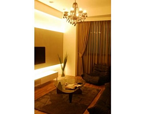 信義捷運線世貿站小豪宅挑高3米6 - Image 1