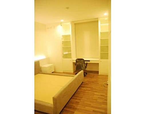 信義捷運線世貿站小豪宅挑高3米6 - Image 3