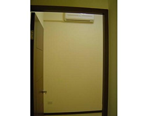 近捷運的電梯大樓社區內的安靜小房 - Image 6