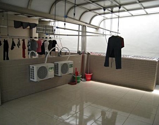 火車站前/套房只要5500元/包熱水 - Image 3