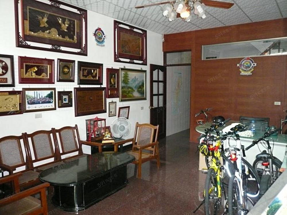 417-3-1202G一樓出入會客廳