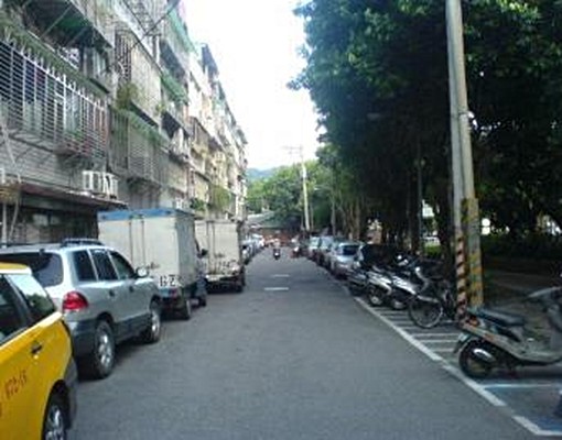 萬隆2號出口.人在美國.不接電話只加賴聯絡大房間 - Image 2