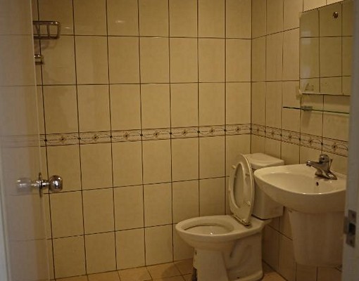 勤益，中台透天精緻套房限女性 - Image 5