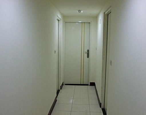 稀有大套房釋出近市政府/遠百可租補 - Image 9