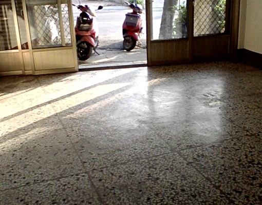 正員水路3F透天出租.4大房.店住皆可 - Image 1