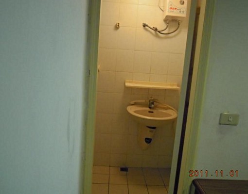 景安站一分鐘,生活機能佳,近雙和醫院 - Image 2