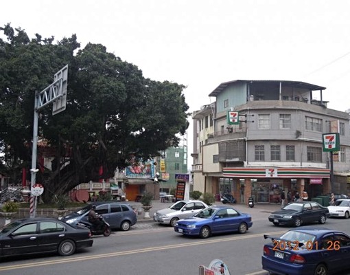 金城國中711旁電梯四房雙衛客廳廚房齊 - Image 4