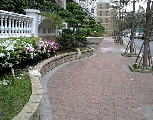 美花園社區廚房冰箱可使用 - Image 2
