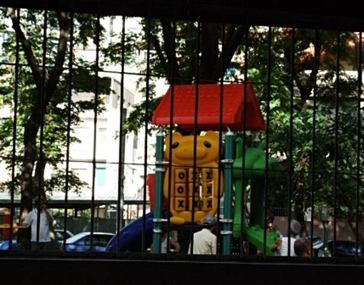 後賣場，學區優交通便利生活機能優! - Image 2