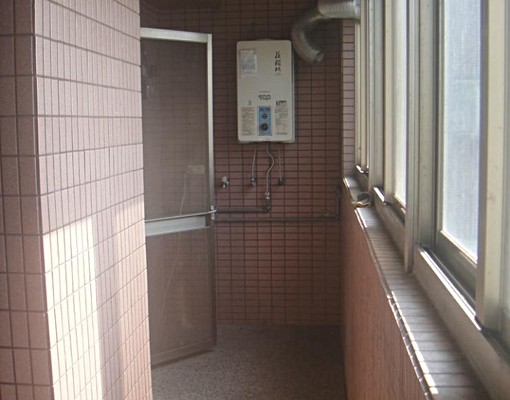 汐止康寧街電梯大樓3房2廳45坪15F - Image 8