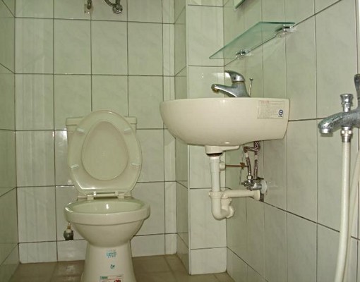 高醫女套房(近火車站,捷運站,可短租 - Image 3