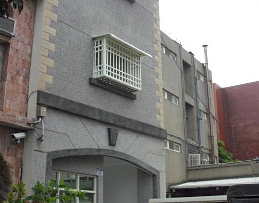 精緻乾淨的美侖套房 - Image 1