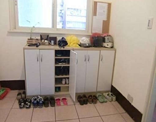 頂溪捷運3分鐘/優質通風雅房 - Image 3