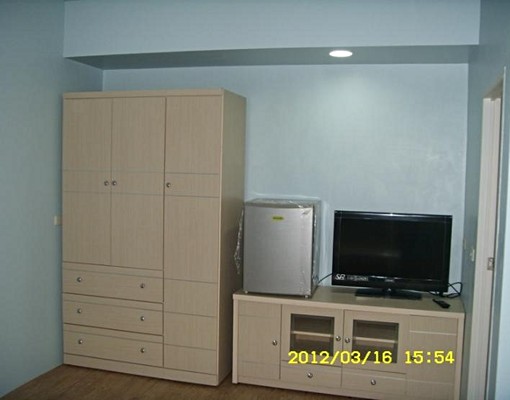 電費1.6陽台洗衣機晒衣場木地板電梯套房 - Image 3