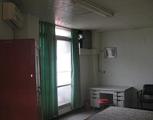 永安街三民市場套房出租租男生 - Image 1