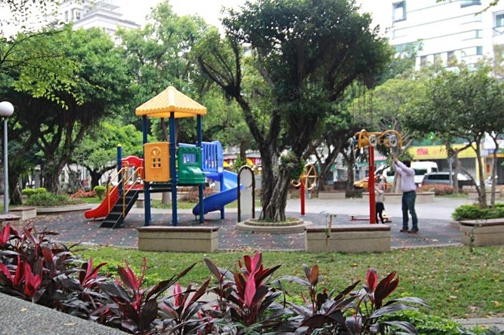 窗外即公園