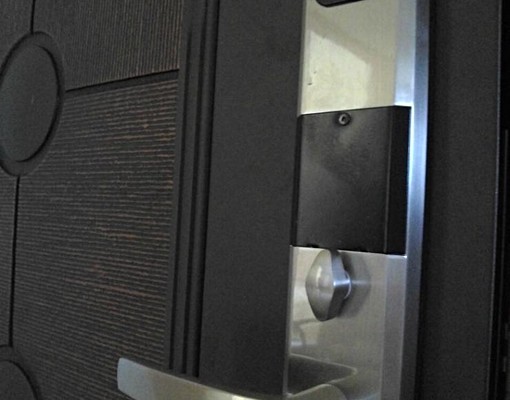 精緻裝潢電梯套房,獨立陽台附個人洗衣機 - Image 9