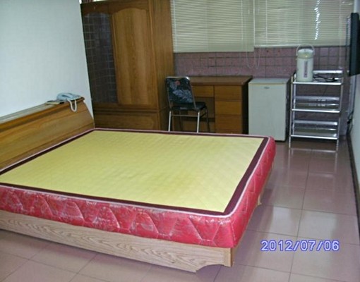 中和秀朗路,超值精美套房,近公車站 - Image 1