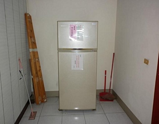 頭份中央路7超商邊兆品酒店邊12坪雅房 - Image 5