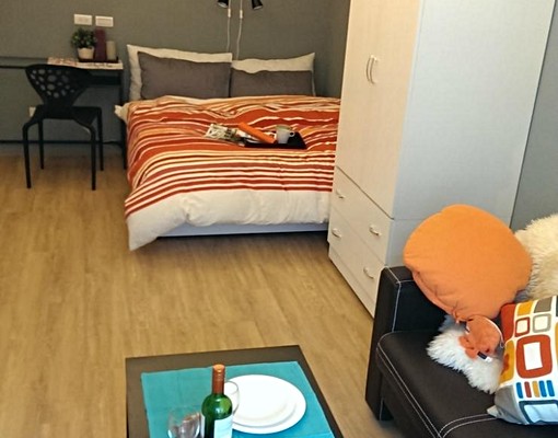 *悠然自得*陽台/捷運3分鐘/代收垃圾 - Image 4