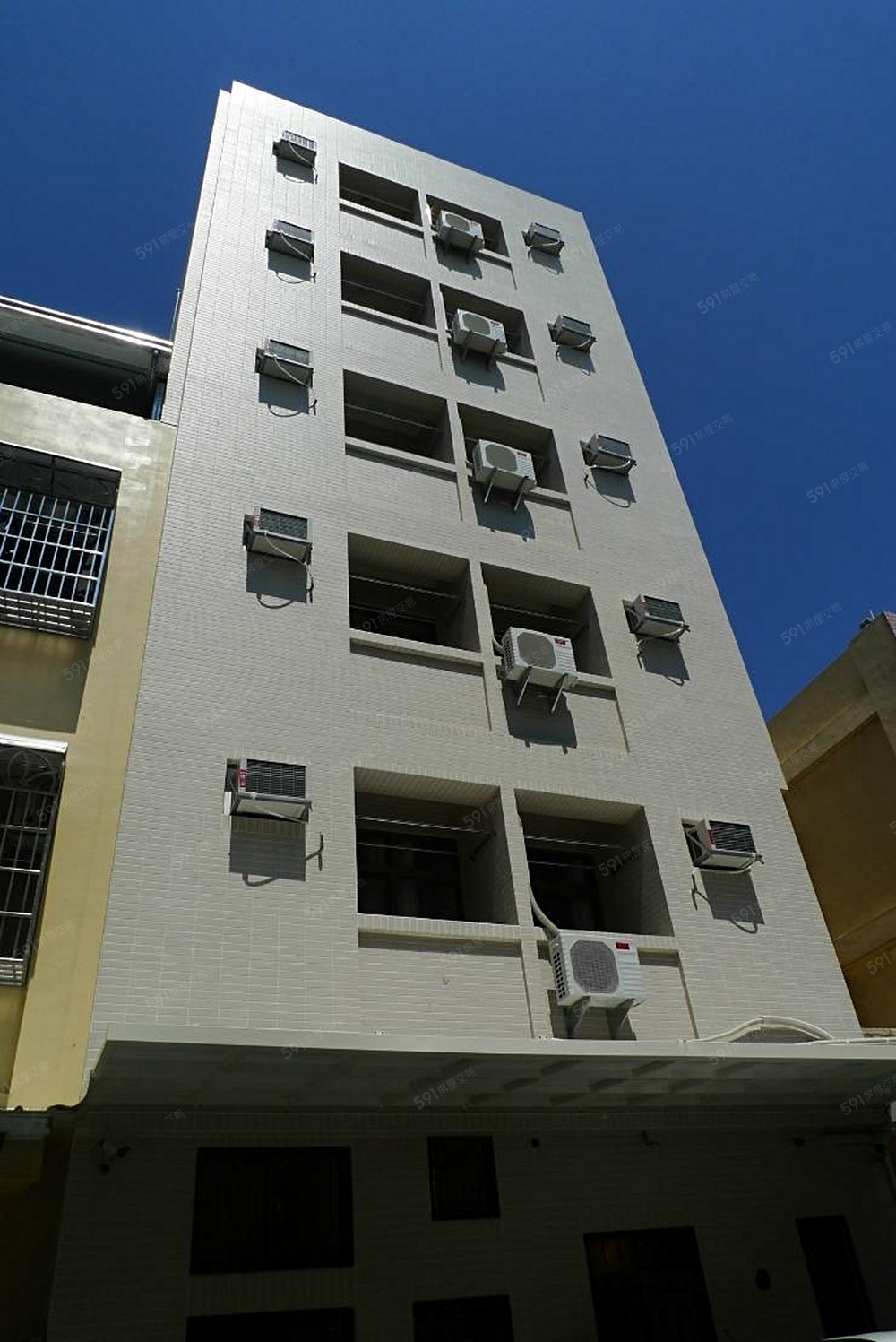 全新完工大樓、房客獨立出入口