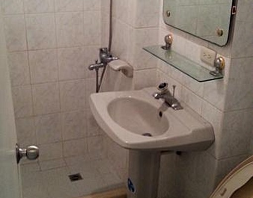 大地球套房近教育大學一中街 - Image 8