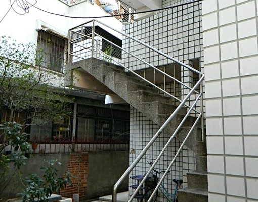 捷運唭哩岸站清雅套房.生活機能極佳 - Image 3
