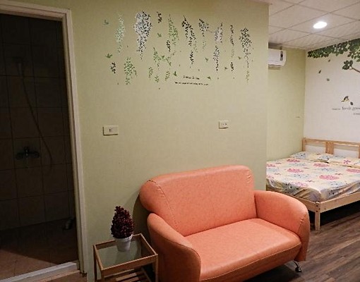 逢甲大學福星路溫馨套房出租 - Image 2