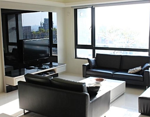 超便捷生活機能圈的摩登高雅電梯大樓 - Image 1