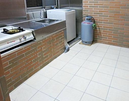 小廚房,心房套房出租泰山明志路 - Image 7