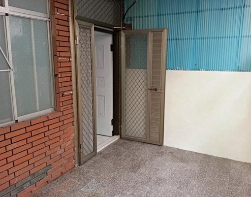 近長榮路五段、三樓透天 - Image 3