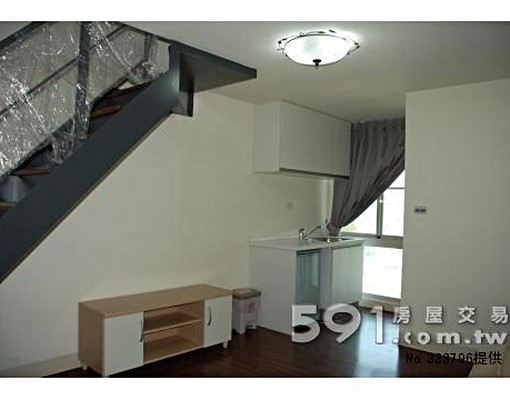 新竹關新路*月影樓中樓小豪宅*面關新公園 - Image 1