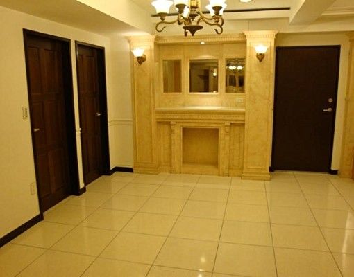 18甲優質社區~典雅裝潢~大四房~機能佳~可租補 - Image 4