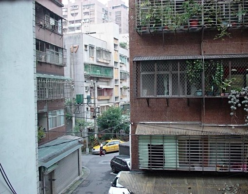 5分鐘南勢角捷運雅房(客餐廚房可用)限男 - Image 2