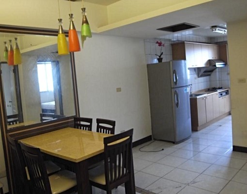 近水湳市場,格局方正,環境單純*坡道平面車位!百萬裝潢 - Image 5