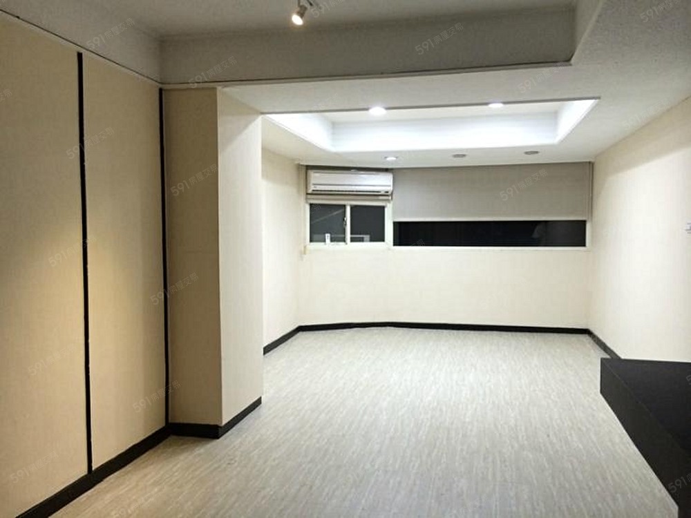 台北租屋,大安租屋,住辦出租,客廳