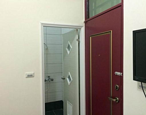 全新個人陽台洗衣機液晶套房,近工業區 - Image 11