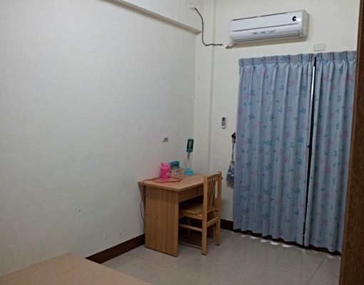 文藻自由巨蛋幸福左右社區亮麗套雅房出租 - Image 4