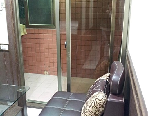 站前陽台小套房家俱電全 - Image 7