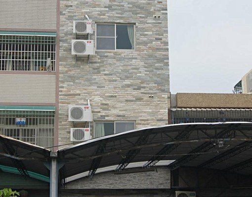 小港飛機路全新大坪數套房近高雄餐旅大學 - Image 1